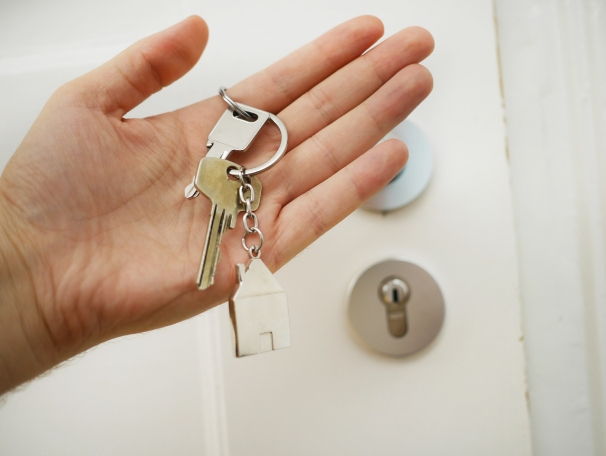 https://DianeR.StopRentingStartOwning.com
